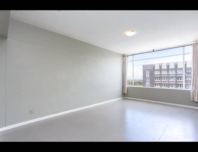 2 BEDROOM APARTMENT RENTED IN WYNBERG UPPER